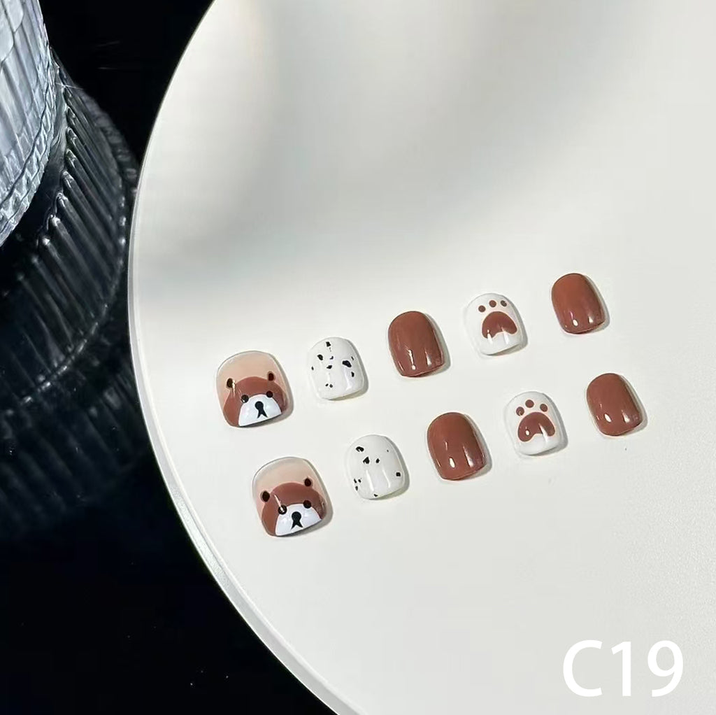 3D Bear Paw Short Round