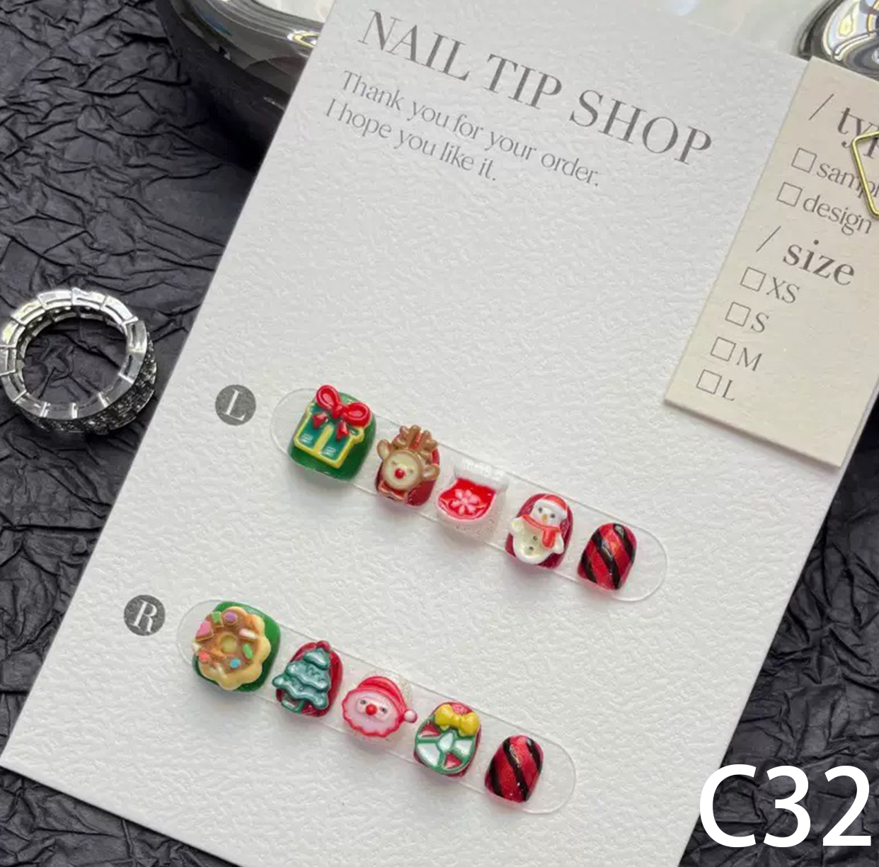 3D Christmas Charm Short Round