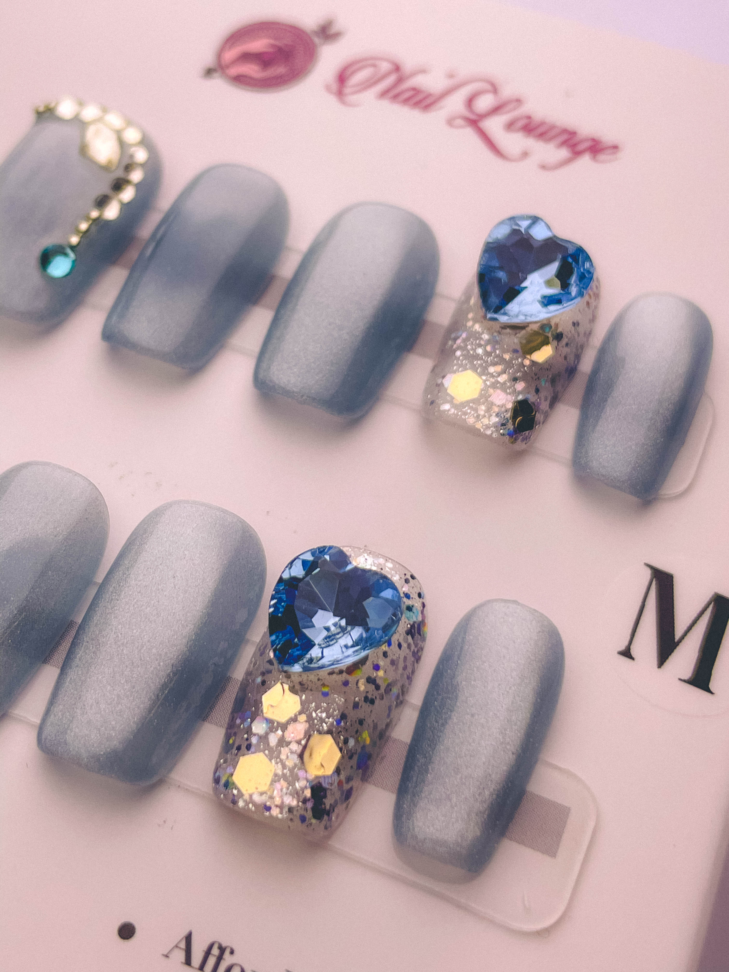 Glacier Love Press-On Acrylic Nails – Short Oval Shape