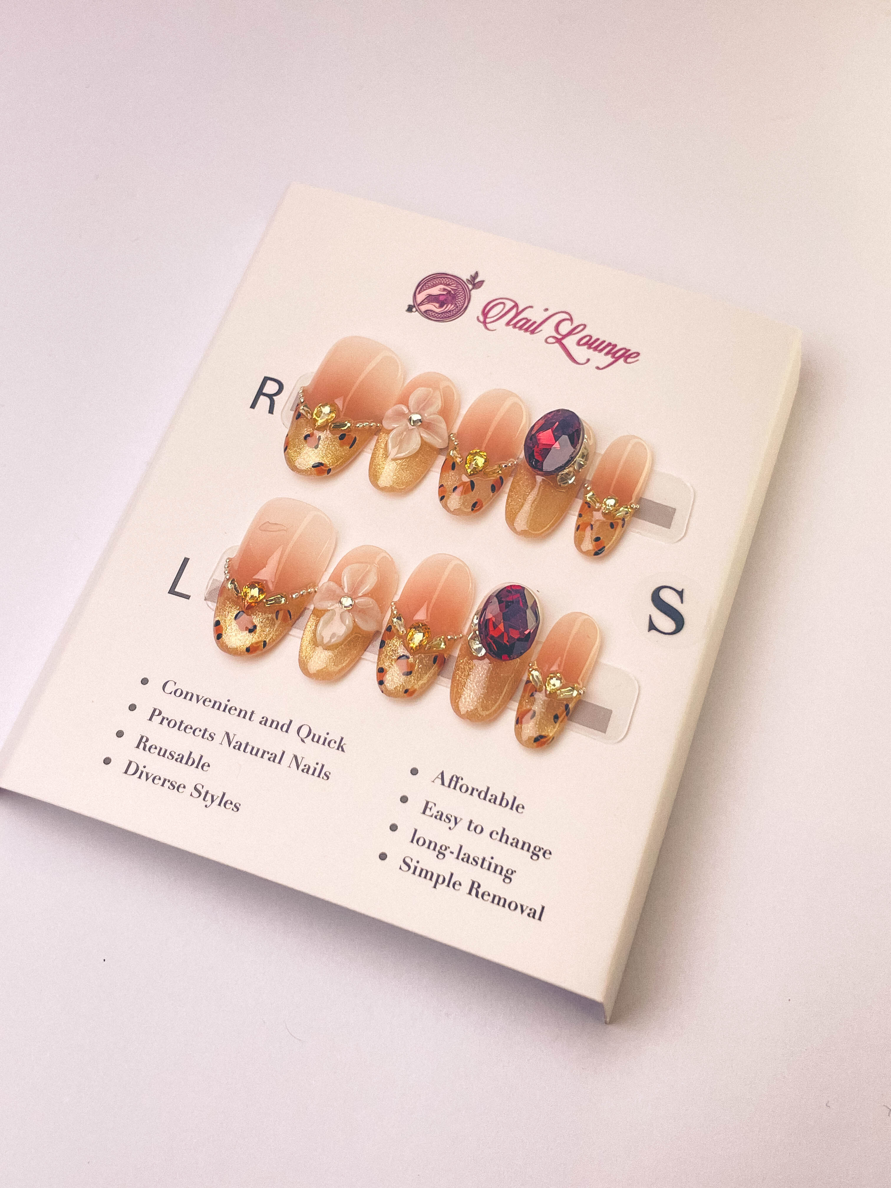Autumn Amber Press-On Acrylic Nails – Medium Oval Shape