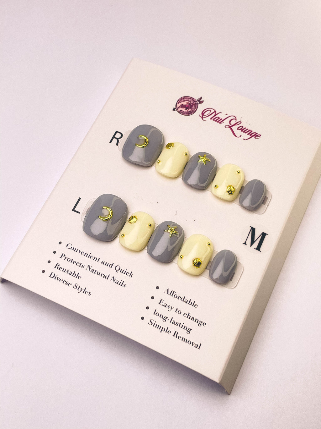 Star & Moon Totem Press-On Acrylic Nails – Short Round Shape