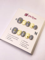Star & Moon Totem Press-On Acrylic Nails – Short Round Shape