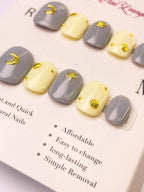 Star & Moon Totem Press-On Acrylic Nails – Short Round Shape