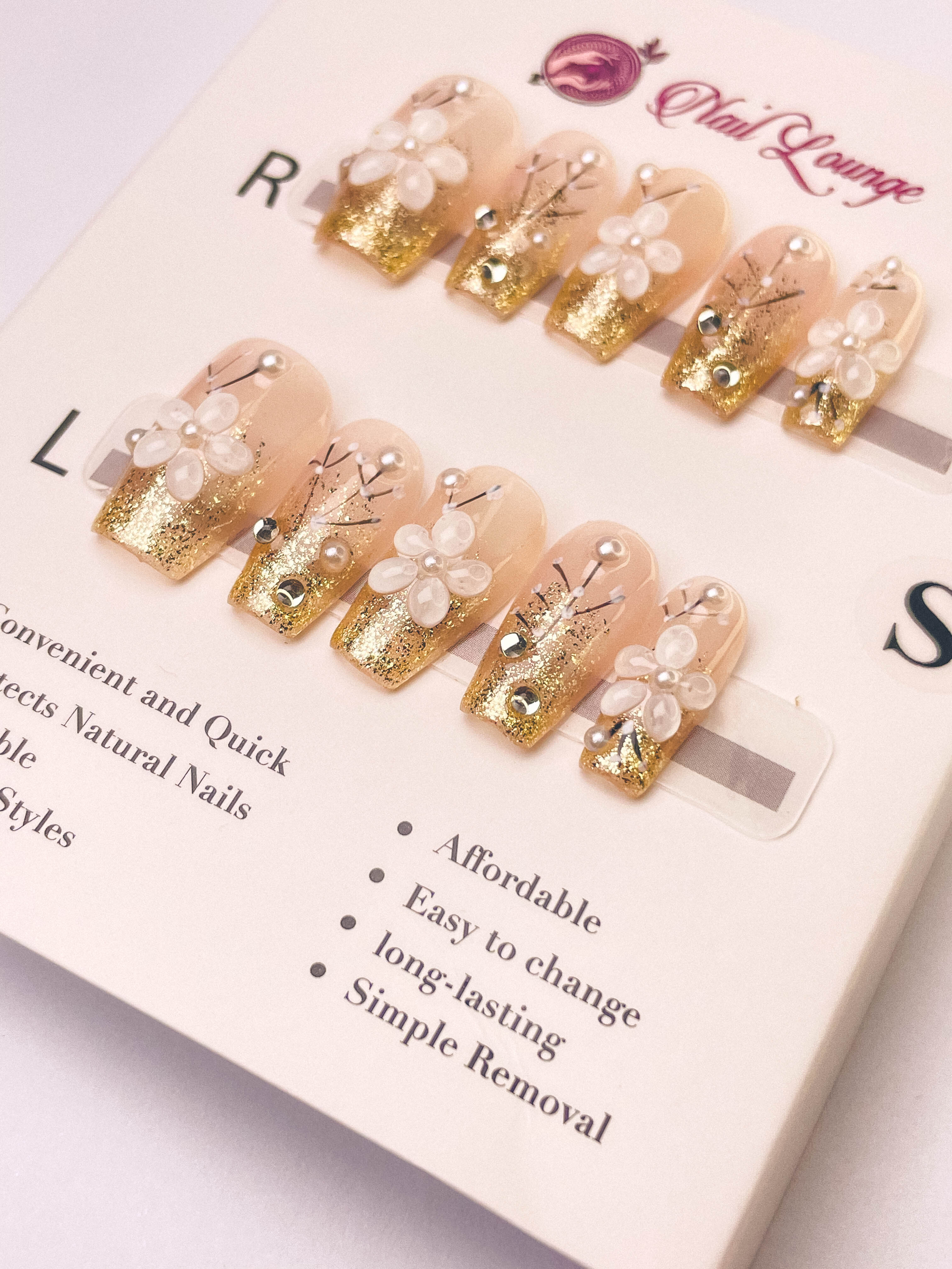 Cinnamon Flower Press-On Acrylic Nails – Short Coffin Shape