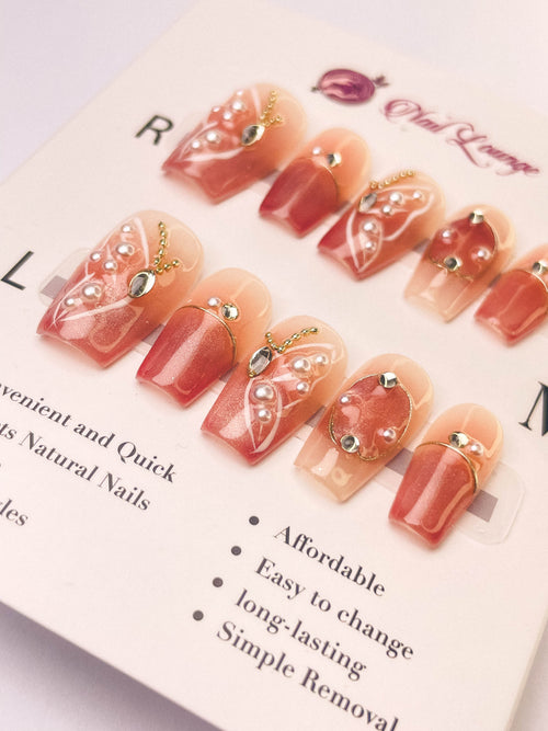 Alice Press-On Acrylic Nails – Short Coffin Shape