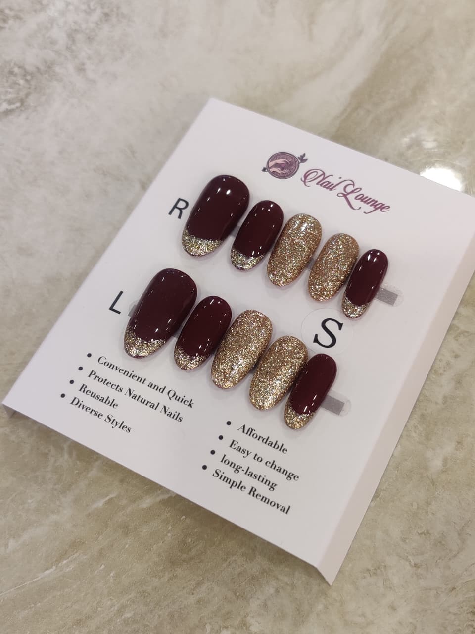 Wine & Gold – Almond