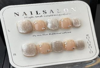 Champagne Cat-Eye & Gold Wire Accent